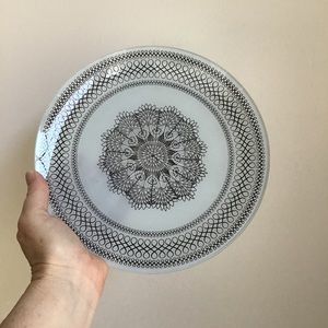 Beautiful Wall Plate with Intricate Lace